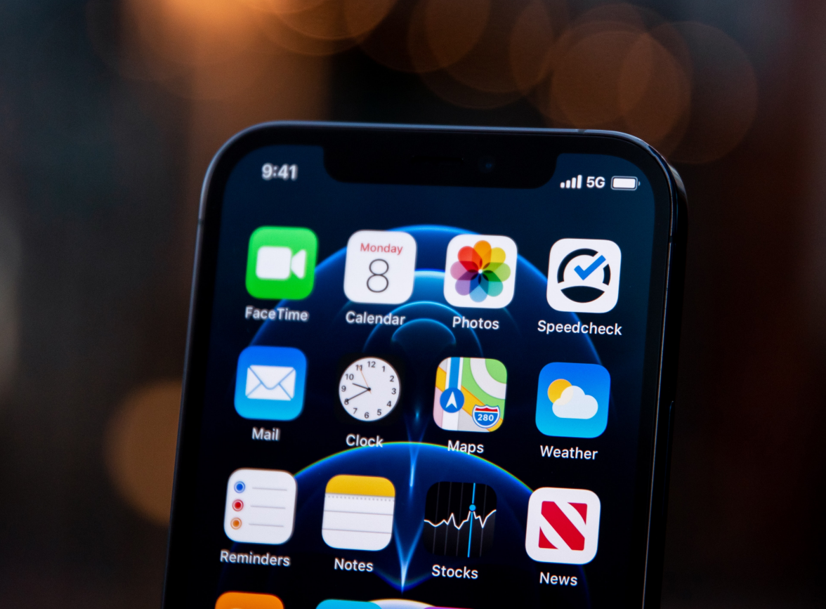 八步苹果手机维修分享为什么 iPhone 12 在冬季会自动关机 
